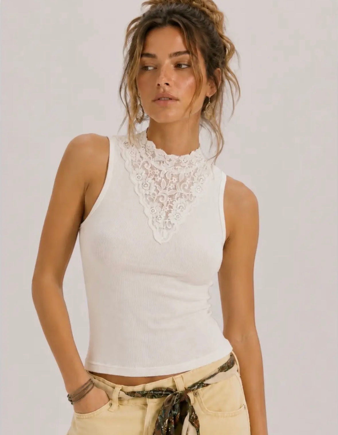 Lace detail tank top